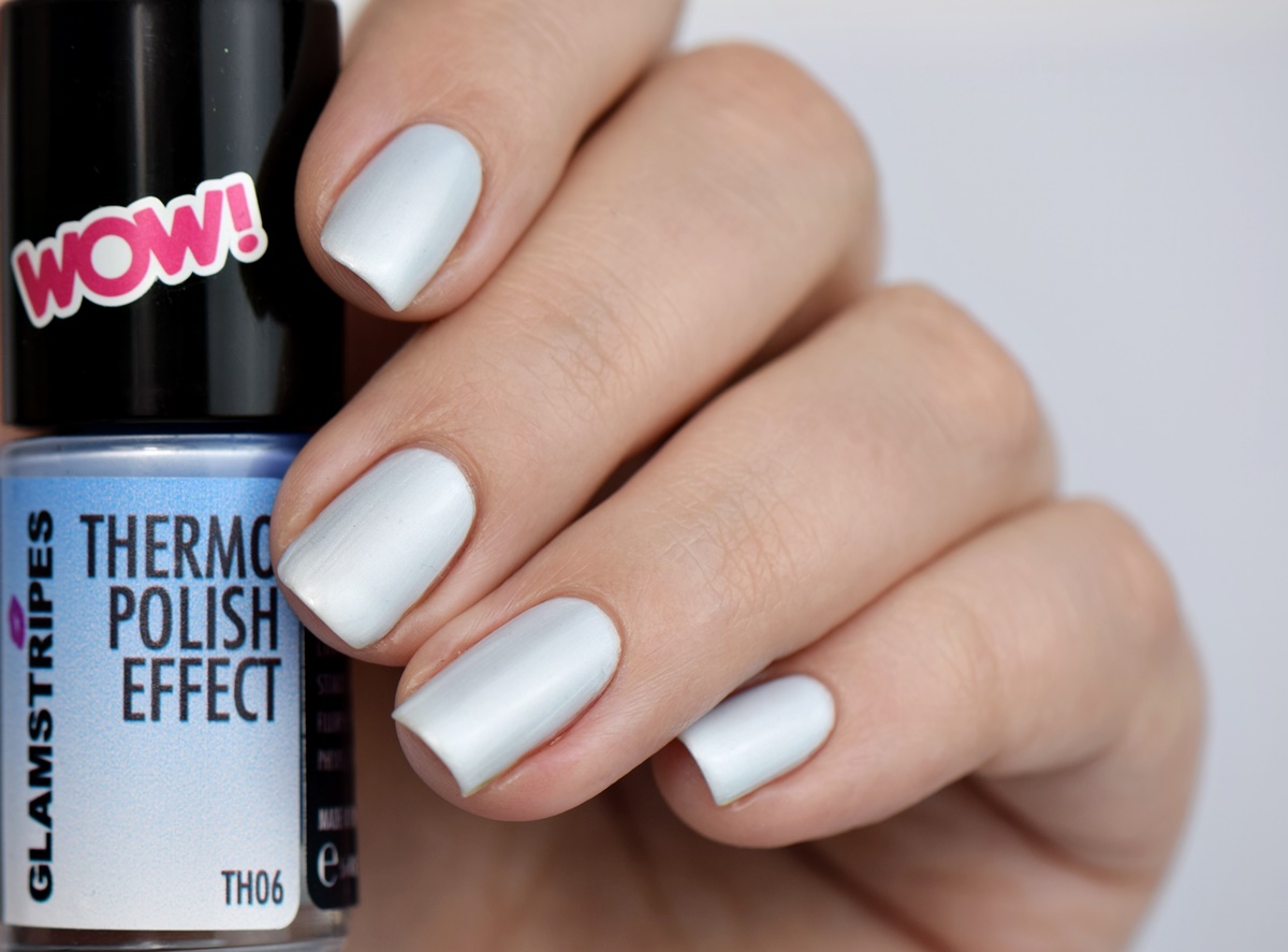 glamstripes-thermo-polish-effect-th06-pearl-white-to-light-blue-thermo-nagellack